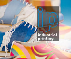 Bedruckte Schuhe "industrial printing"
